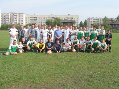 Футбольный матч был посвящен юбилею тренера А.Б. Строганова
